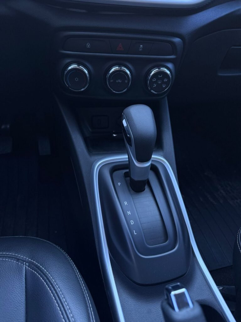 CHEVROLET-TRACKER-LTZ-2024-004