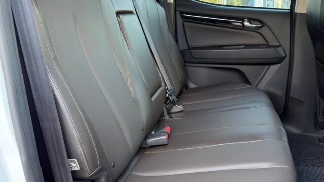 Chevrolet-S10-High-Country-4X4-009