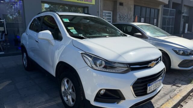 Chevrolet-Tracker-Ltz-2018-002