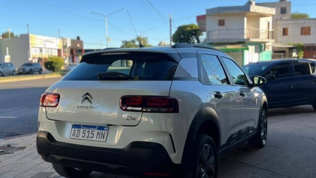 Citroen-C4-Cactus-Feel-001