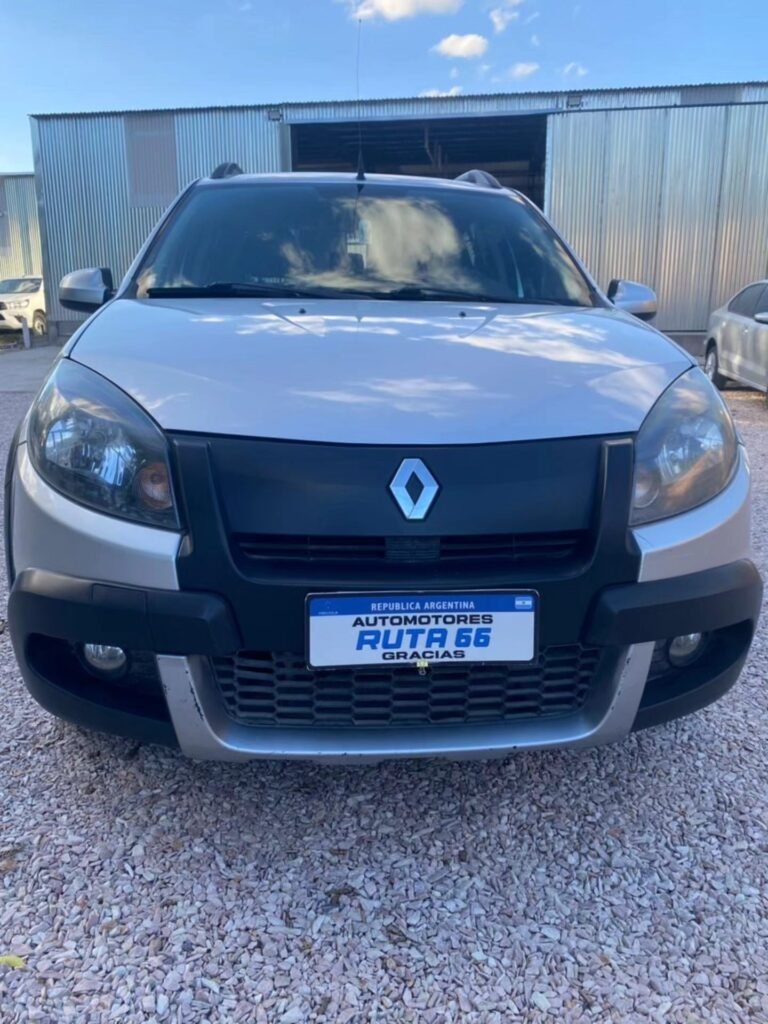 Renault-𝗦𝗮𝗻𝗱𝗲𝗿𝗼-𝗦𝘁𝗲𝗽𝘄𝗮𝘆-002