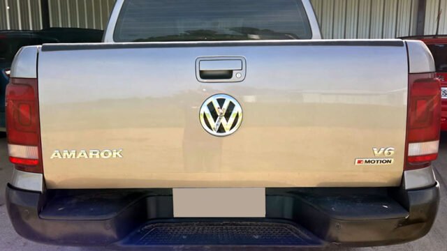 Volkswagen-Amarok-V6-Confortline-003
