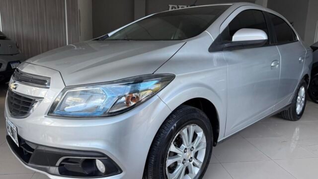 chevrolet-prisma-ltz-000