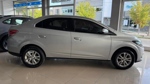 chevrolet-prisma-ltz-004