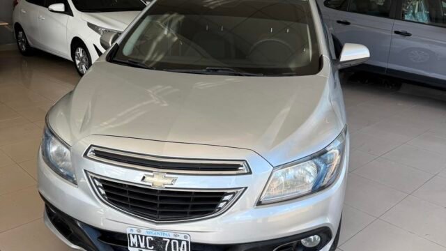 chevrolet-prisma-ltz-009