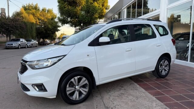 chevrolet-spin-premier-7asientos-002