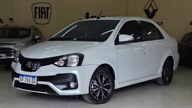 toyota-etios-XLS-Pack-000
