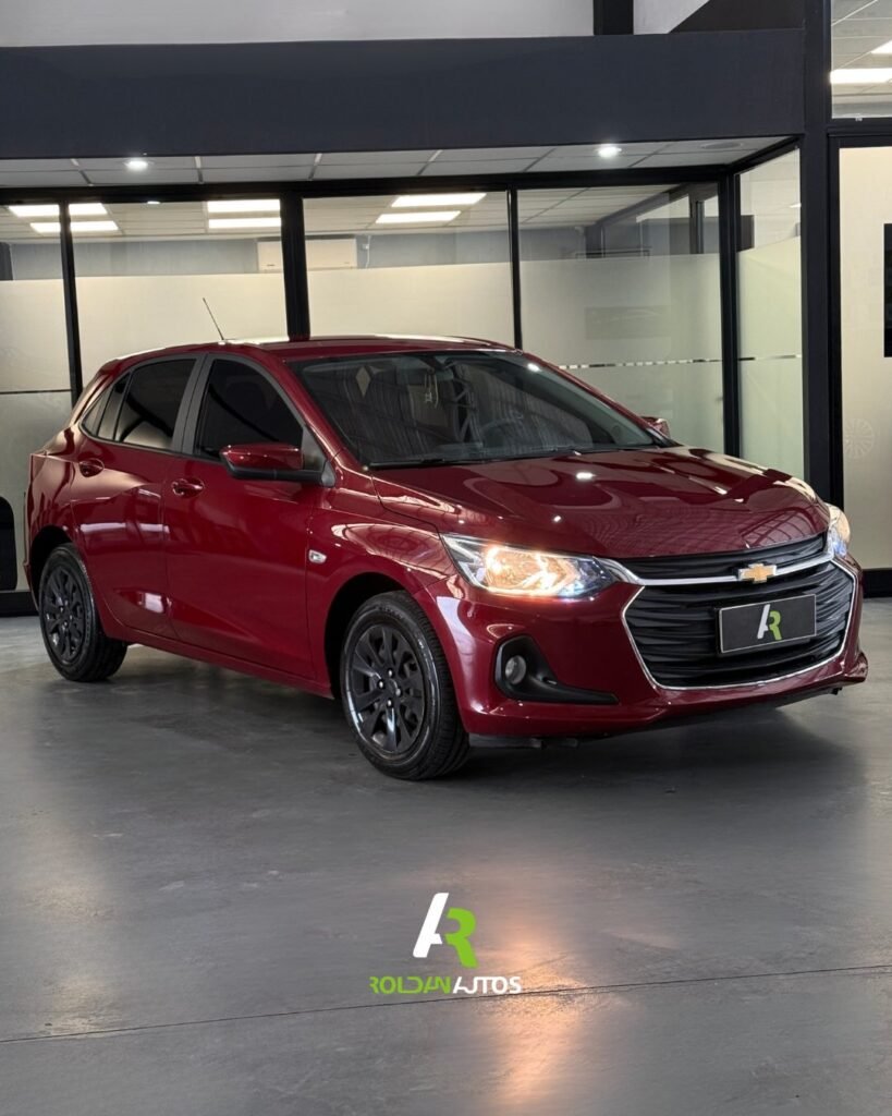 Chevrolet_Onix_Premier_2020_001