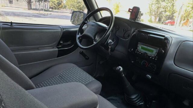 FORD-RANGER-XL-2005-009