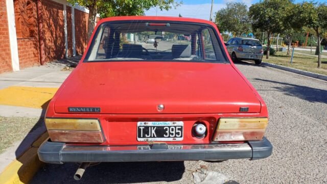 Renault-12-Nafta-y-Gnc_002