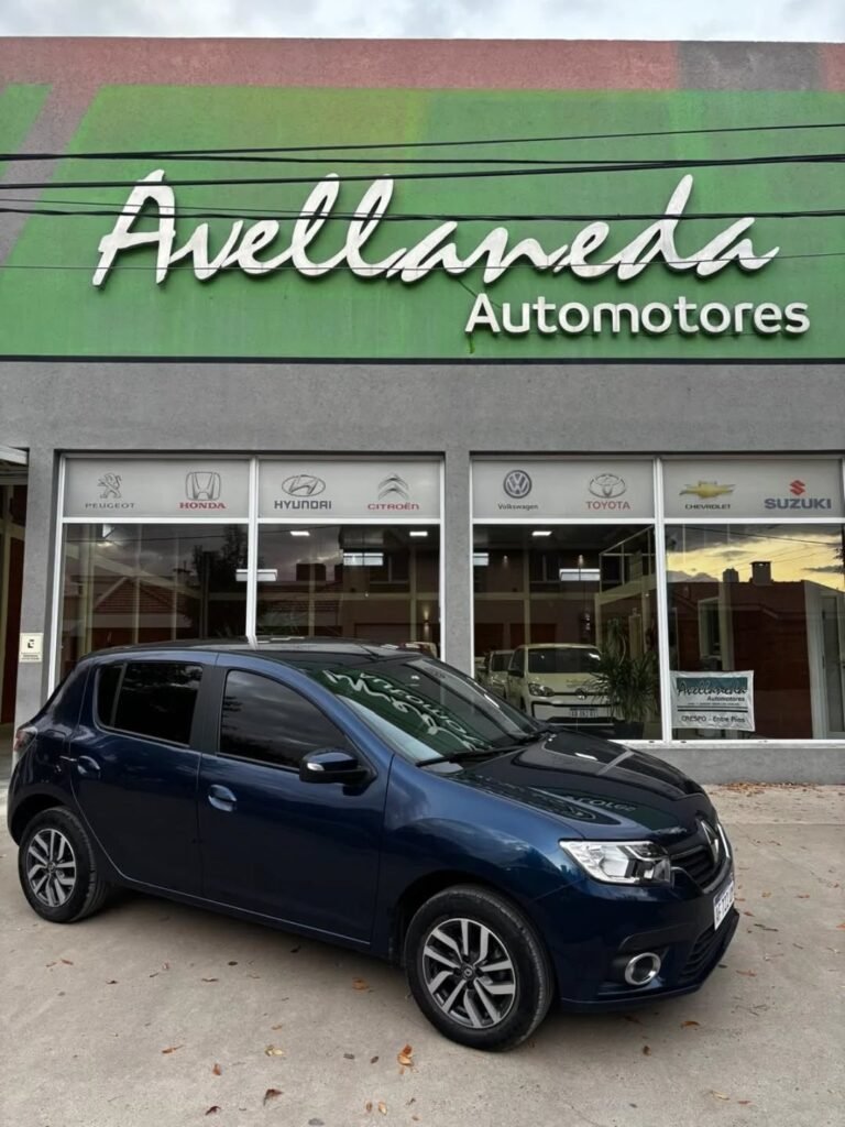 Renault-Sandero-Intens-nafta_001