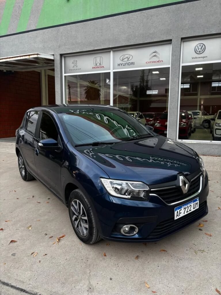 Renault-Sandero-Intens-nafta_003