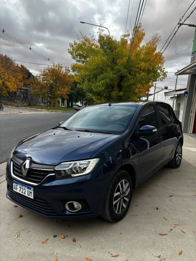 Renault-Sandero-Intens-nafta_004