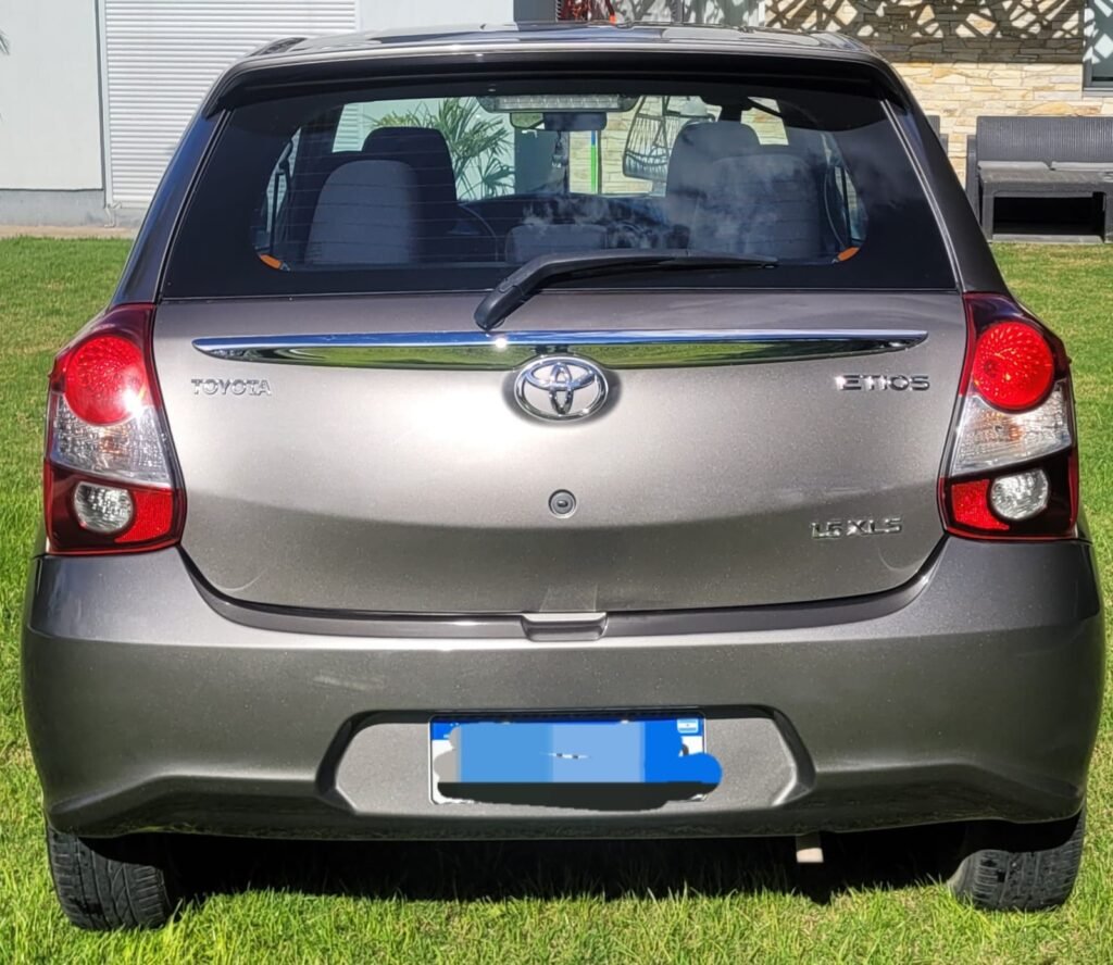 TOYOTA_ETIOS_XLS_5P_005