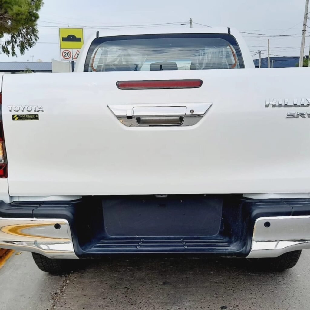 TOYOTA_HILUX_SRV_4X4_006