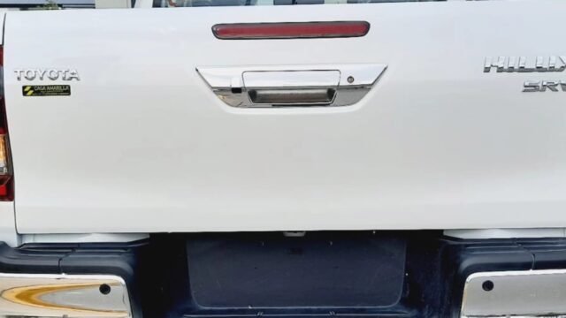 TOYOTA_HILUX_SRV_4X4_006