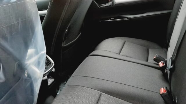 TOYOTA_HILUX_SRV_4X4_010