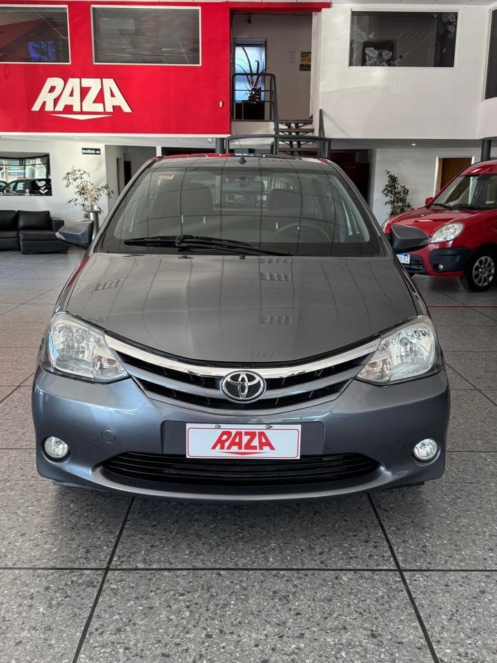 estas-buscando-un-usado_004