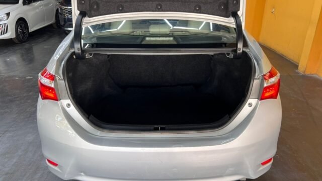 COROLLA-SEG-CVT-2017_009