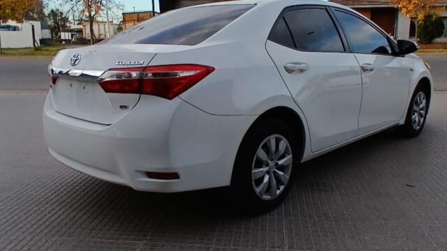 Toyota-Corolla-XLI-AT-004
