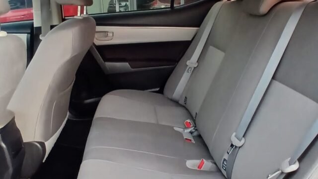 Toyota-Corolla-XLI-AT-007