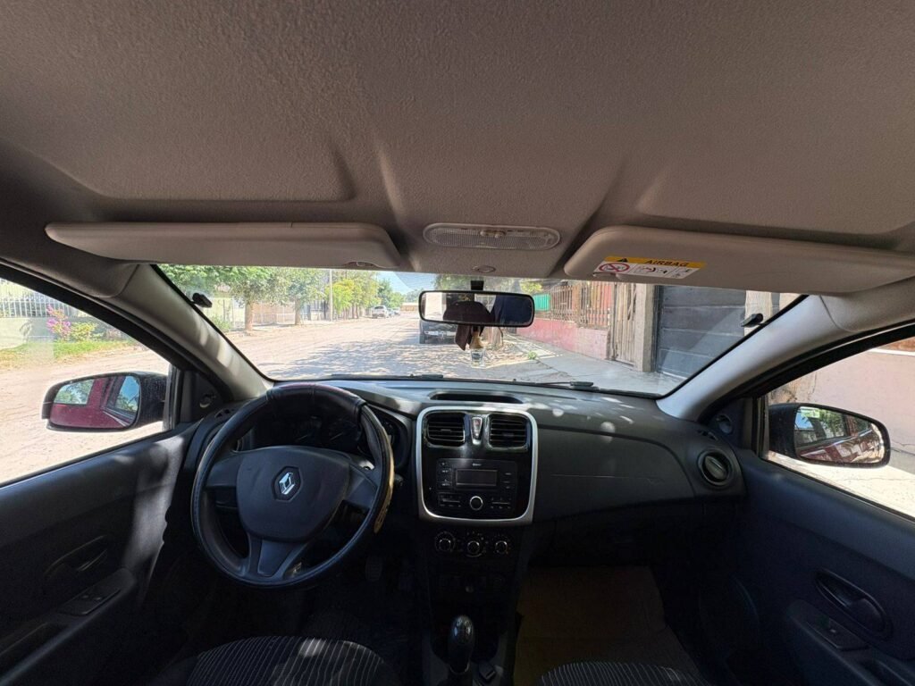 Vendo-Renault-Sandero-Expression_005