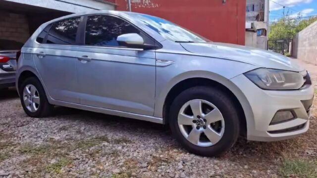 Volkswagen_Polo_2018_Vendo_004