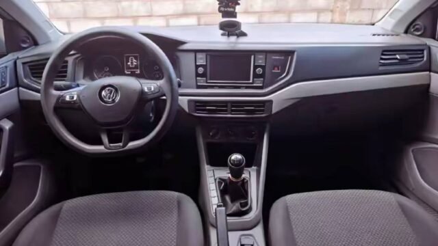 Volkswagen_Polo_2018_Vendo_005