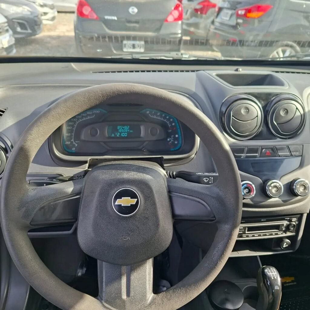 Chevrolet-Agile-2011-189900km_008