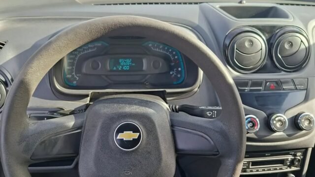 Chevrolet-Agile-2011-189900km_008