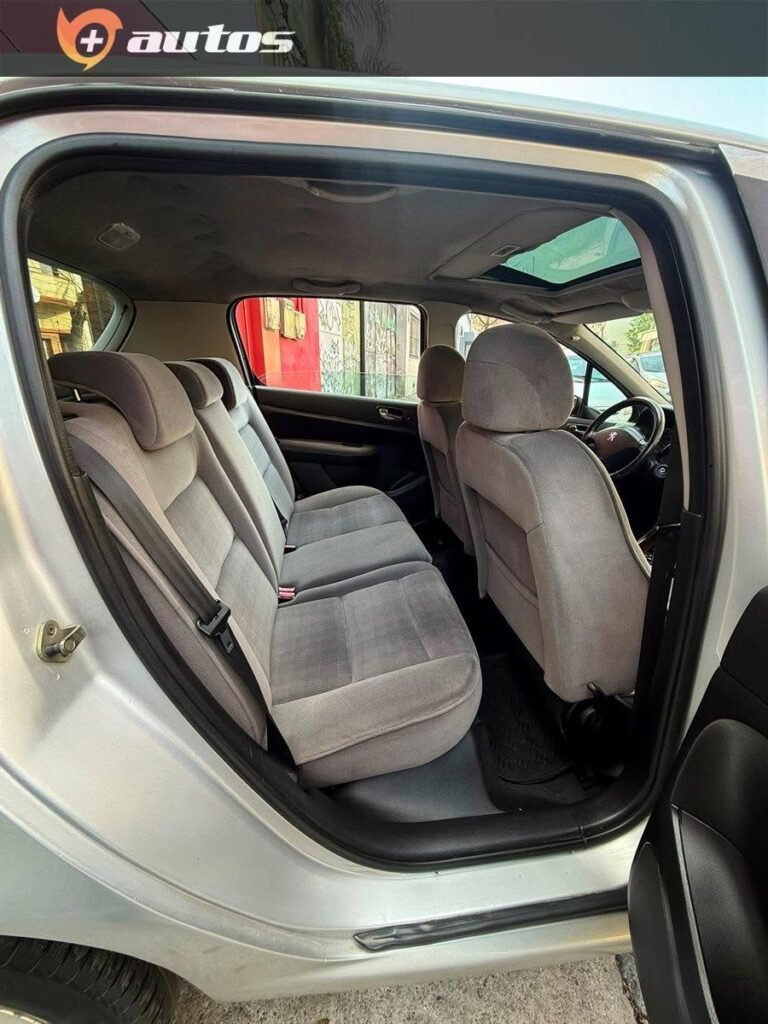 Peugeot_307_XT_2-0_005