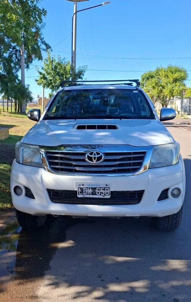 Vendo_Toyota_2012_3-0_SRV_-001