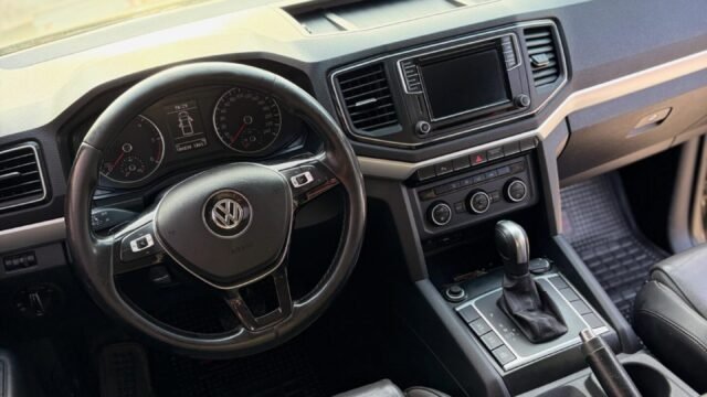 Volkswagen-Amarok-V6-Highline_004