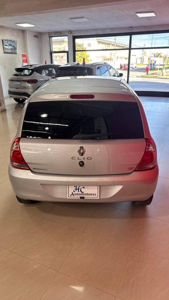 Renault-Clio-Dynamic-2014_003