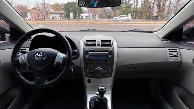 TOYOTA-COROLLA-XEI-Mendoza-002