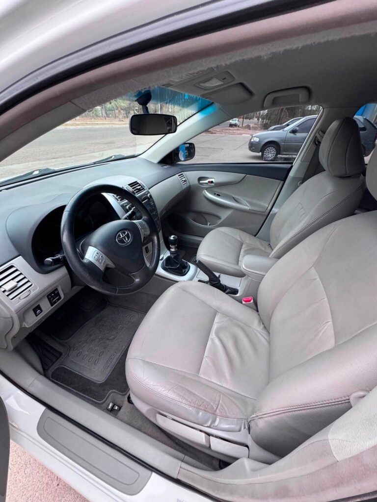 TOYOTA-COROLLA-XEI-Mendoza-006