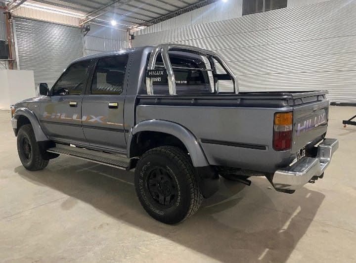 Toyota-Hilux-2000-NQN_010