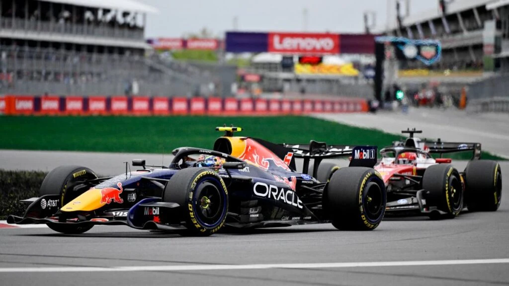 La era hibrida un red bull vs un ferrari en pista