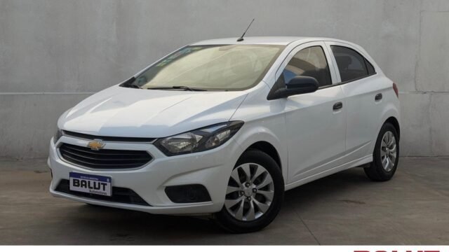 Chevrolet-Onix-1.4-LT-2018_01
