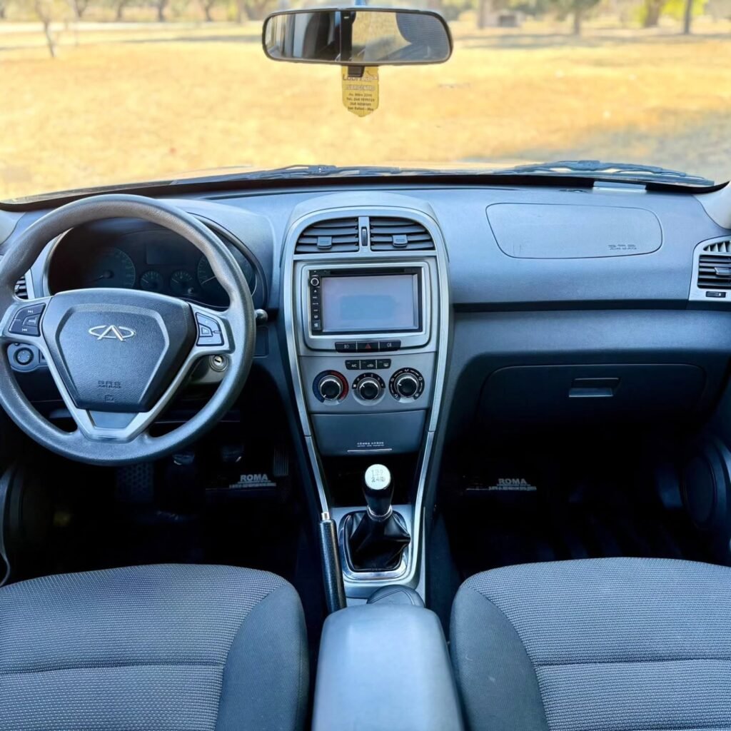 Chery-Tiggo-2-0-2015_002