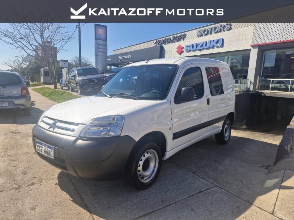 Citroen-Berlingo-M69-2023_001