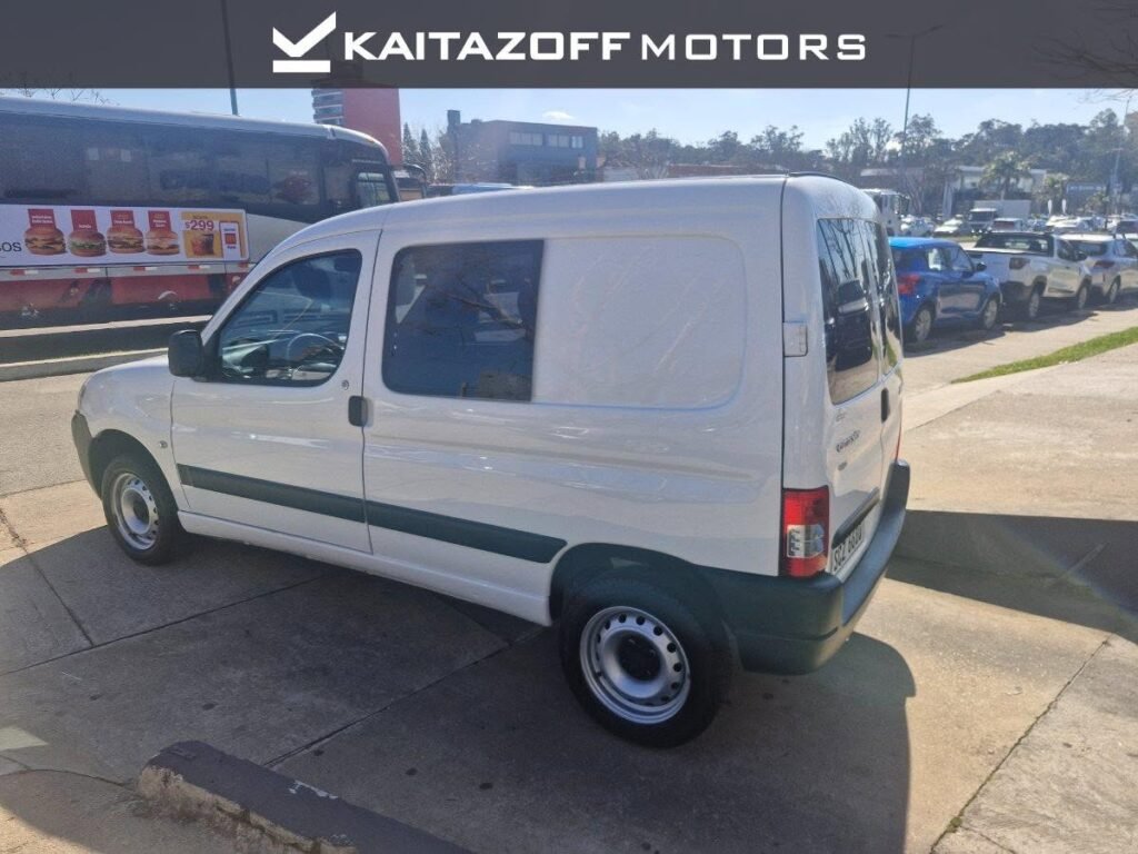 Citroen-Berlingo-M69-2023_003