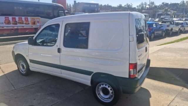 Citroen-Berlingo-M69-2023_003