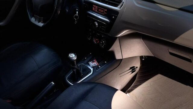 Citroen-C-elisee-modelo-2017-_003