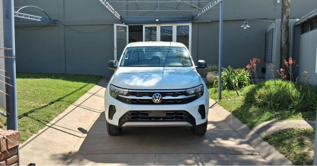 Amarok-Trendline-MT-4x2_001