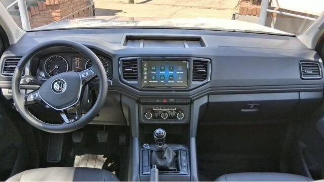 Amarok-Trendline-MT-4x2_003