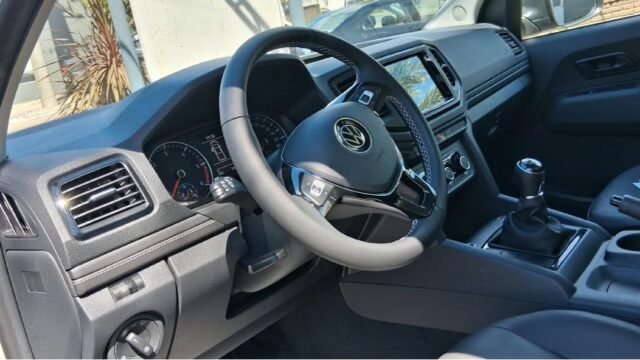 Amarok-Trendline-MT-4x2_008